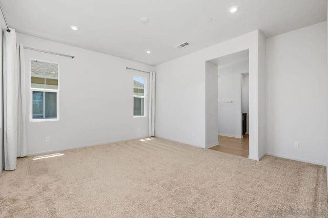 1512 Wingwood, Vista, CA 92083
