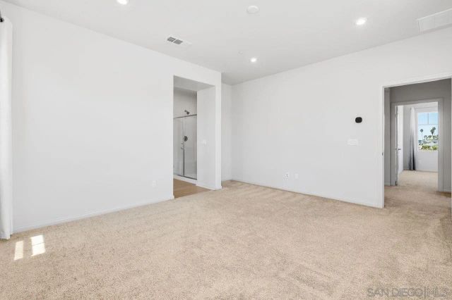 1512 Wingwood, Vista, CA 92083
