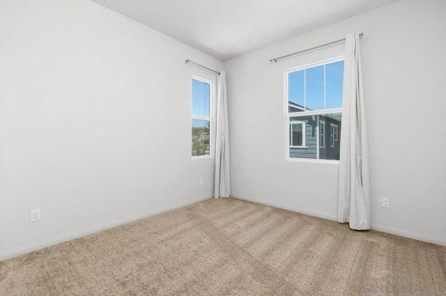 1512 Wingwood, Vista, CA 92083