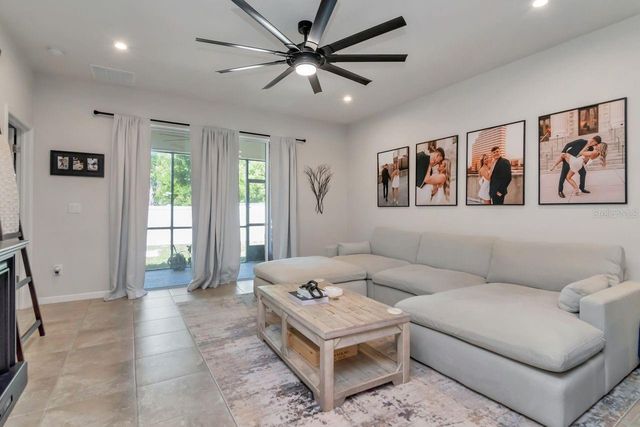 10455 HERON HIDEAWAY LOOP, Land O Lakes, FL 34638