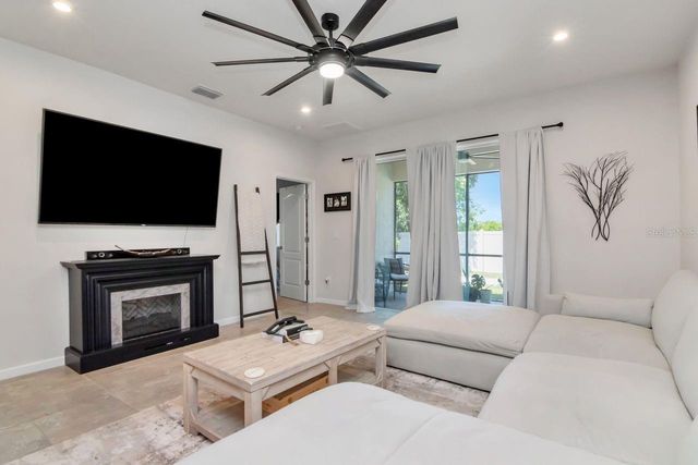 10455 HERON HIDEAWAY LOOP, Land O Lakes, FL 34638