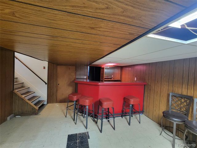 3039 Pearl Avenue, Warren, MI 48091