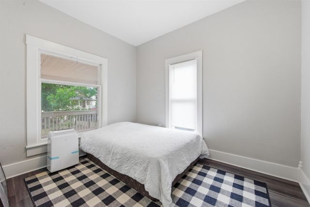 1124 S Market, Wichita, KS 67211