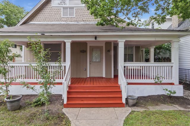 1124 S Market, Wichita, KS 67211