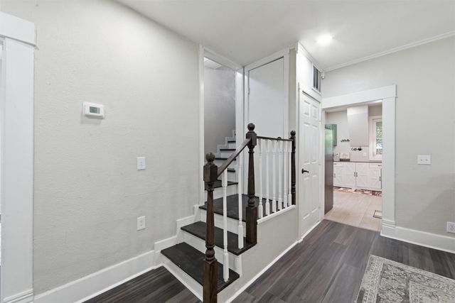 1124 S Market, Wichita, KS 67211