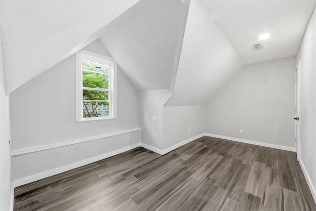 1124 S Market, Wichita, KS 67211