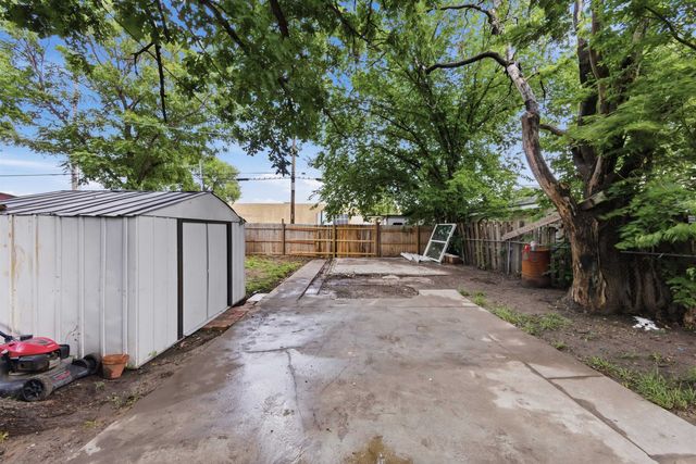 1124 S Market, Wichita, KS 67211