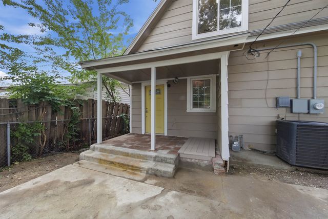 1124 S Market, Wichita, KS 67211