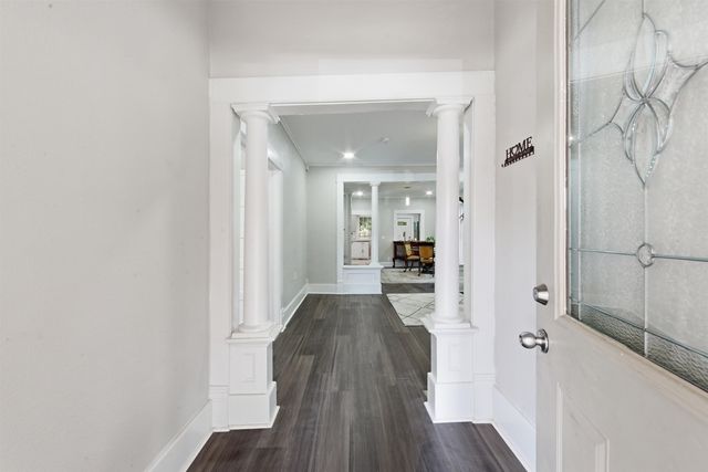 1124 S Market, Wichita, KS 67211