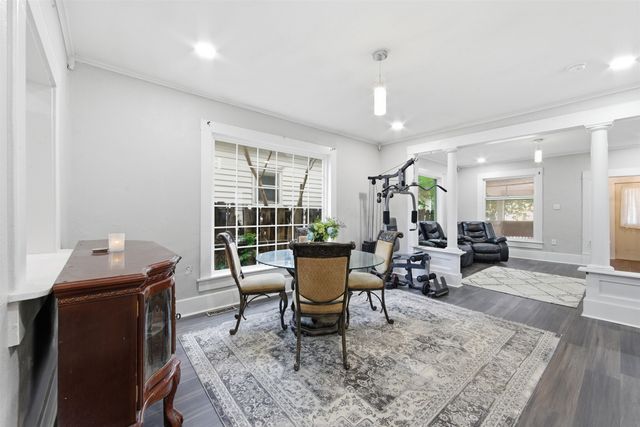 1124 S Market, Wichita, KS 67211