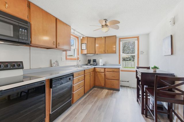 2304 15th Avenue SW, Austin, MN 55912