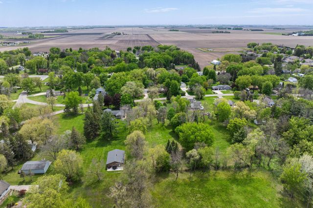2304 15th Avenue SW, Austin, MN 55912