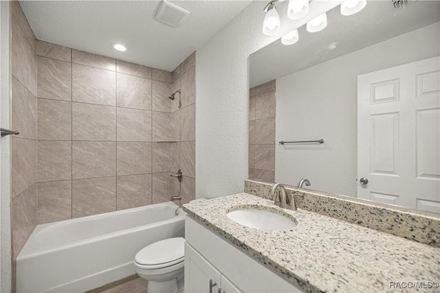 24145 NW Foxglove Lane, Dunnellon, FL 34431