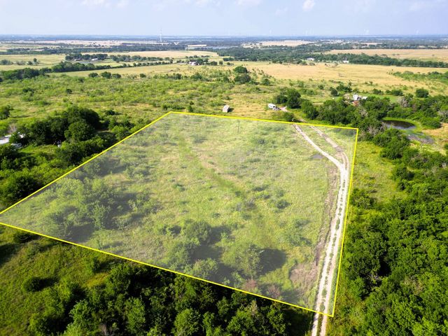 182 Hill County Road 3352, Hubbard, TX 76648