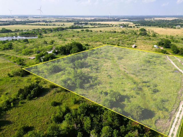 182 Hill County Road 3352, Hubbard, TX 76648