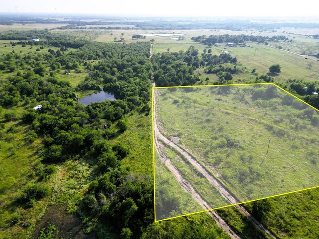 182 Hill County Road 3352, Hubbard, TX 76648