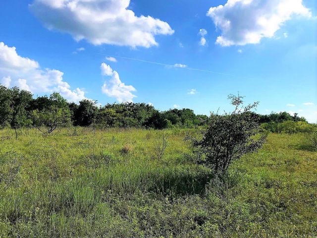 182 Hill County Road 3352, Hubbard, TX 76648