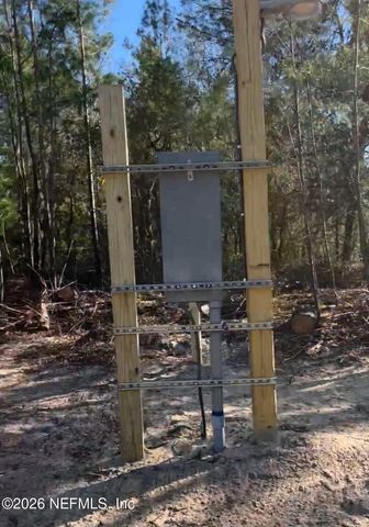 302 KENNEDY Avenue, Interlachen, FL 32148