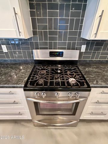 4243 E GLENEAGLE Drive, Chandler, AZ 85249