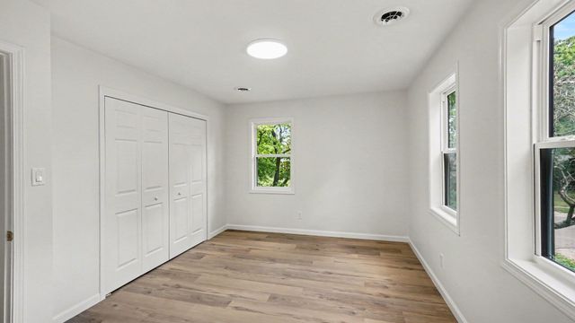 3401 Farmington Road, Lexington, KY 40503