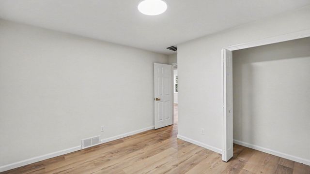 3401 Farmington Road, Lexington, KY 40503