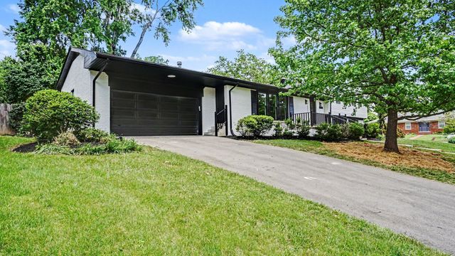 3401 Farmington Road, Lexington, KY 40503