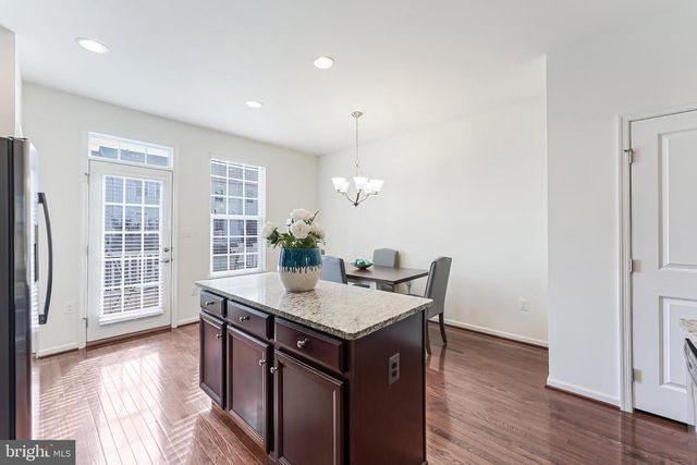 1725 DOROTHY LN, Woodbridge, VA 22191