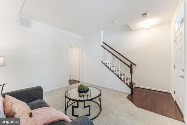 1725 DOROTHY LN, Woodbridge, VA 22191