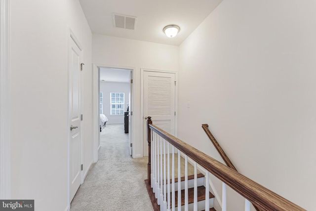 1725 DOROTHY LN, Woodbridge, VA 22191