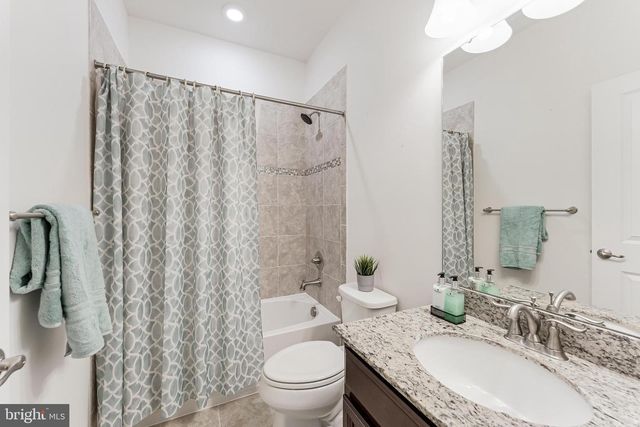 1725 DOROTHY LN, Woodbridge, VA 22191
