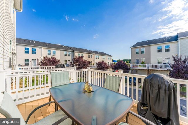1725 DOROTHY LN, Woodbridge, VA 22191