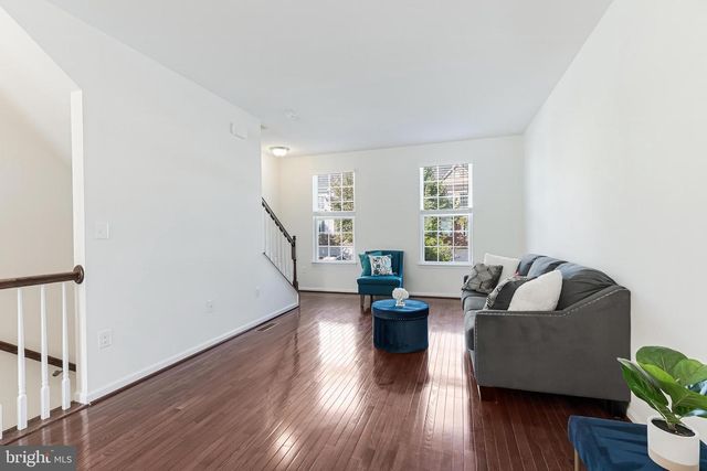1725 DOROTHY LN, Woodbridge, VA 22191