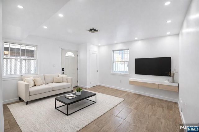 87 Merseles Street 1, Jersey City, NJ 07302