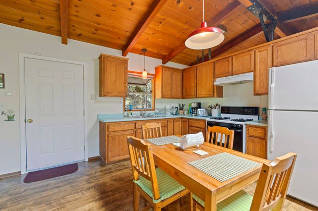 21815 Confidence Road, Twain Harte, CA 95383