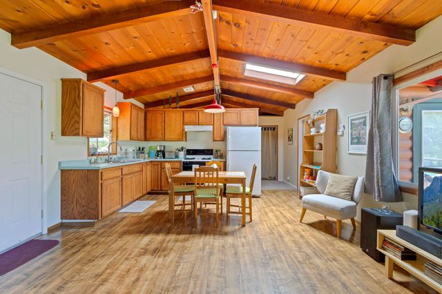 21815 Confidence Road, Twain Harte, CA 95383