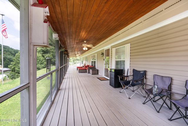 4122 Fairview Road, Andrews, NC 28901