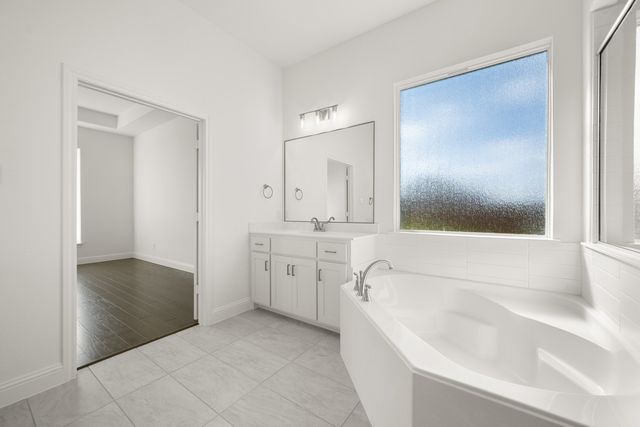 764 Texas Thistle Road, Waxahachie, TX 75165