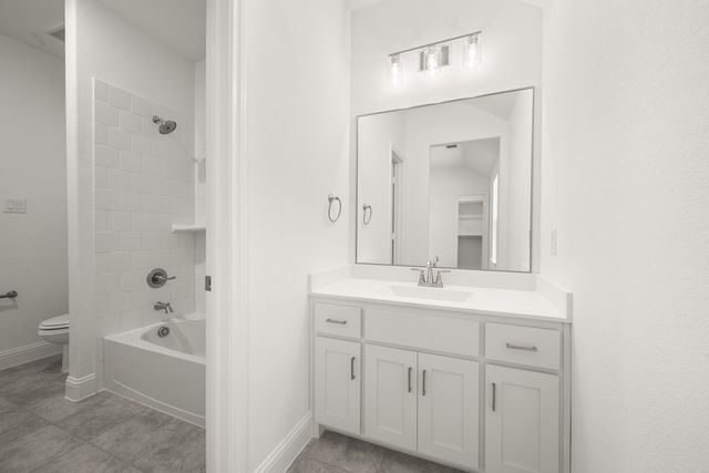 764 Texas Thistle Road, Waxahachie, TX 75165