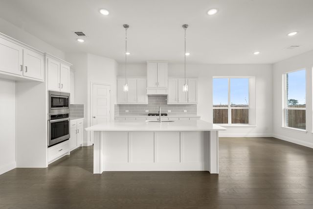 764 Texas Thistle Road, Waxahachie, TX 75165