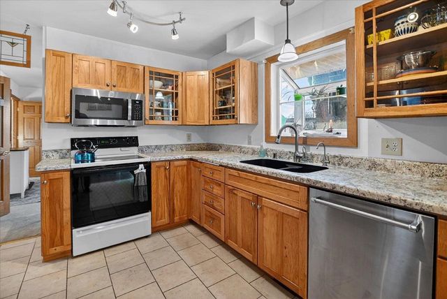 5017 E Buckeye Road, Madison, WI 53716