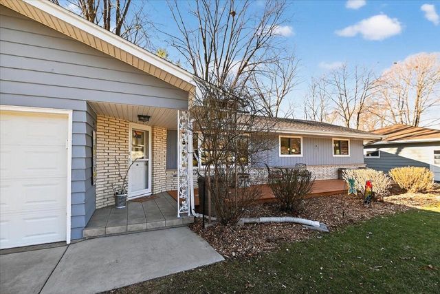 5017 E Buckeye Road, Madison, WI 53716