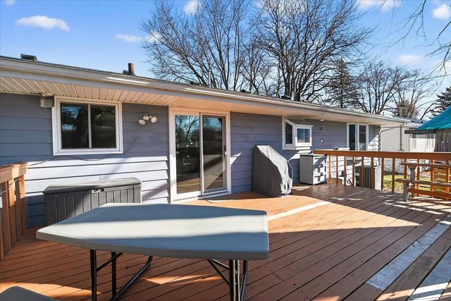 5017 E Buckeye Road, Madison, WI 53716