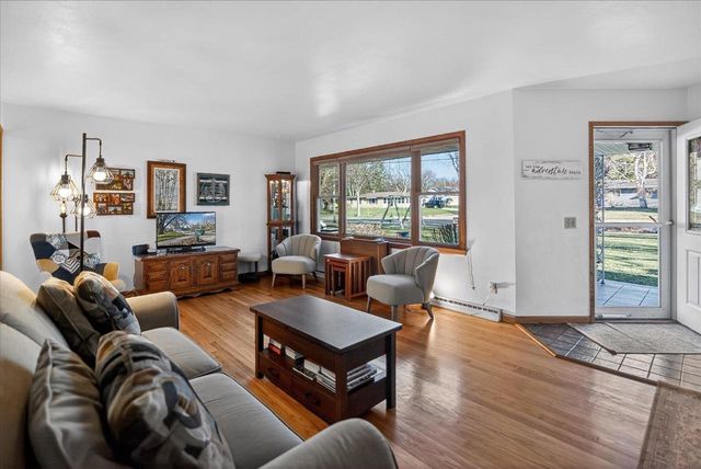 5017 E Buckeye Road, Madison, WI 53716