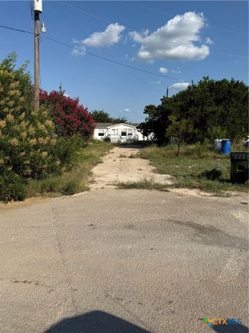 233 Julia Drive, Copperas Cove, TX 76522