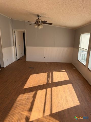 233 Julia Drive, Copperas Cove, TX 76522