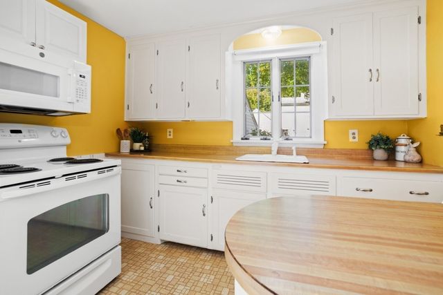 4 Stanton Road, Stoneham, MA 02180