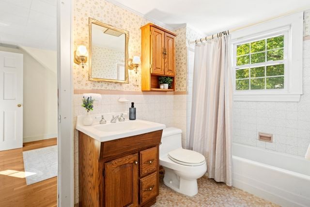 4 Stanton Road, Stoneham, MA 02180
