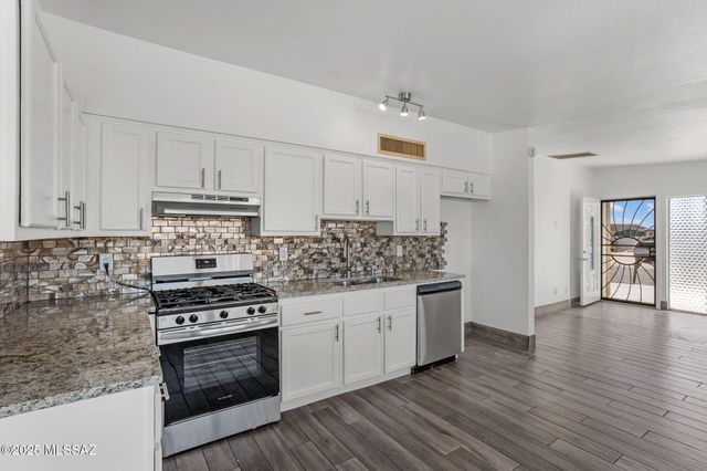 2515 S Kevin Drive, Tucson, AZ 85748