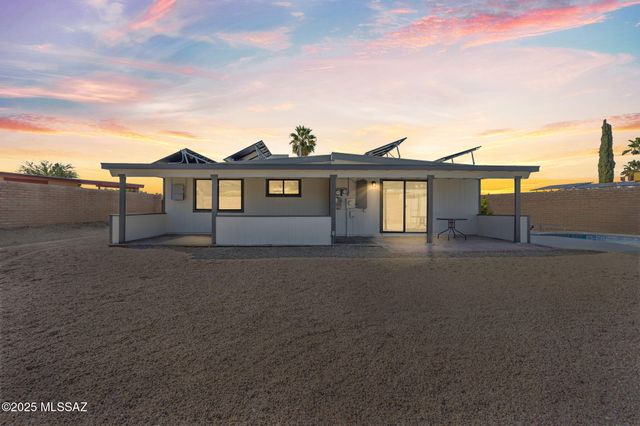 2515 S Kevin Drive, Tucson, AZ 85748