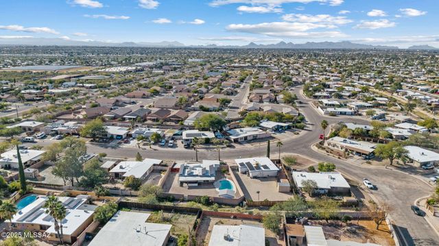 2515 S Kevin Drive, Tucson, AZ 85748